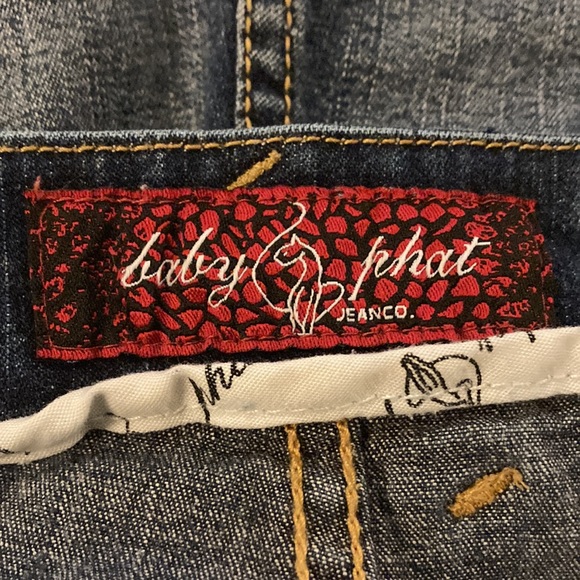 Baby Phat 5 Pocket Stretch Premium Blue Denim Shorts Size 11 y2k shorts - Picture 9 of 10